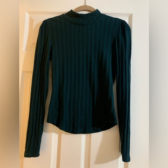 Free People Party in The Back Top in Dark Green - Size Small - Picture 5 of 11